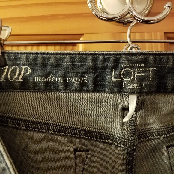 Capri Jeans - Picture 3 of 3